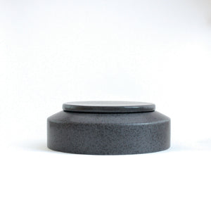 Ads-Ibsen8-Jar with lid - Dark Grey with Dots